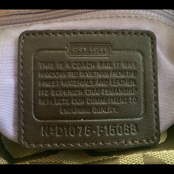 Coach Signature Brown &Beige Shoulder Bag & Wallet - Picture 8 of 13